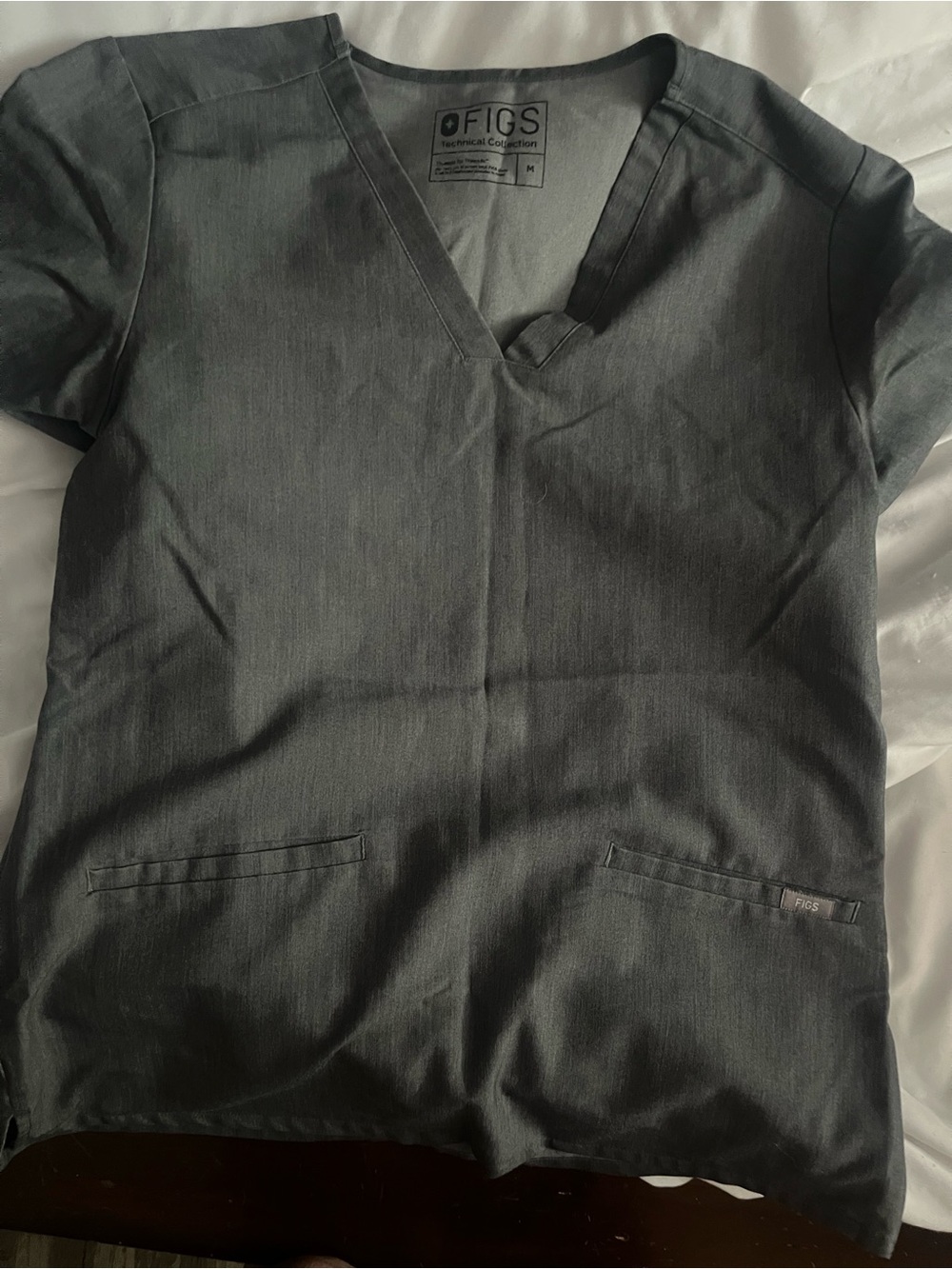 Figs Women's V-Neck Scrub Top in Charcoal Gray